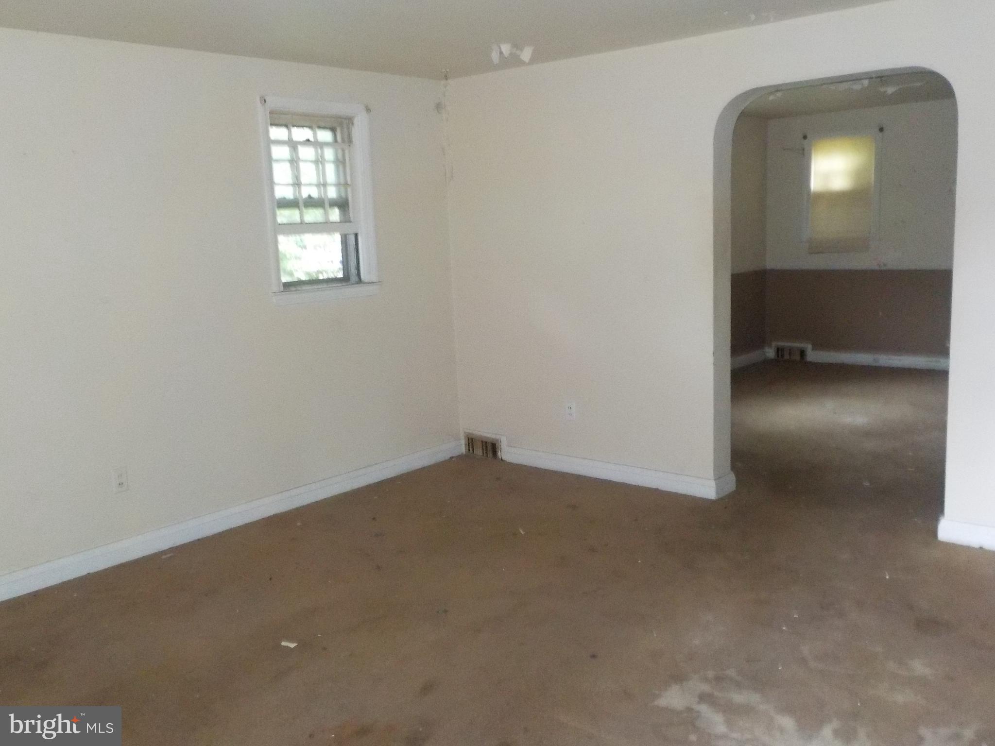 812 Wedgewood Road Baltimore, MD 21229 - Photo 5 of 52