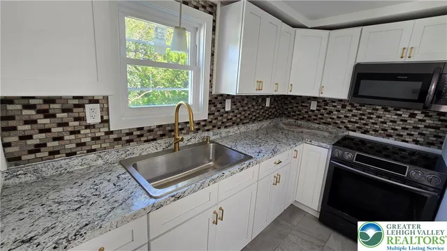 $155,000 | 1241 Main Street, Kingston, PA 18704