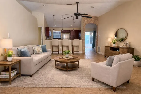 $298,000 | 426 Benson Street, Valrico, FL 33594