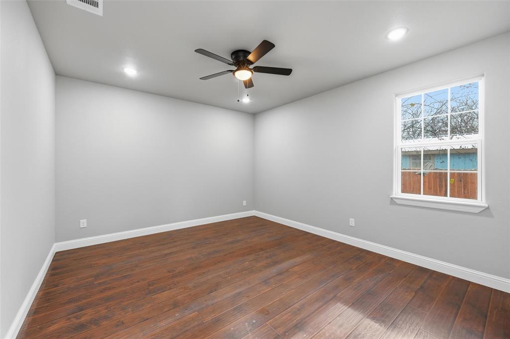 308 Lewis Street Cleburne, TX 76031 - Photo 18 of 24