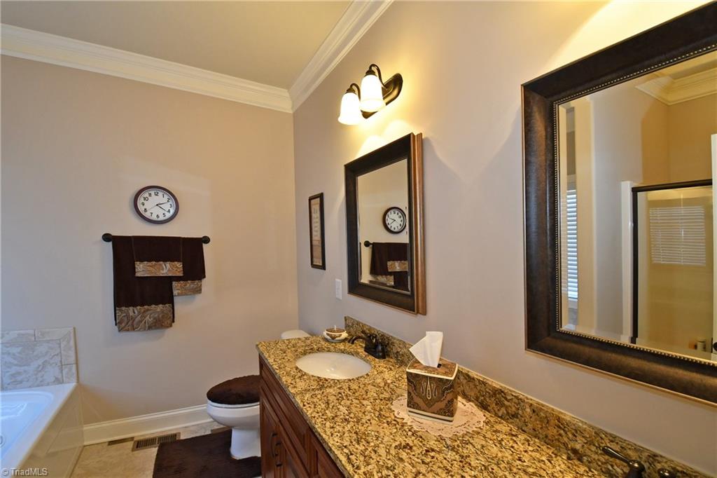 121 Mountain Ridge Court King, NC 27021 - Photo 13 of 28 Gallery Image 13