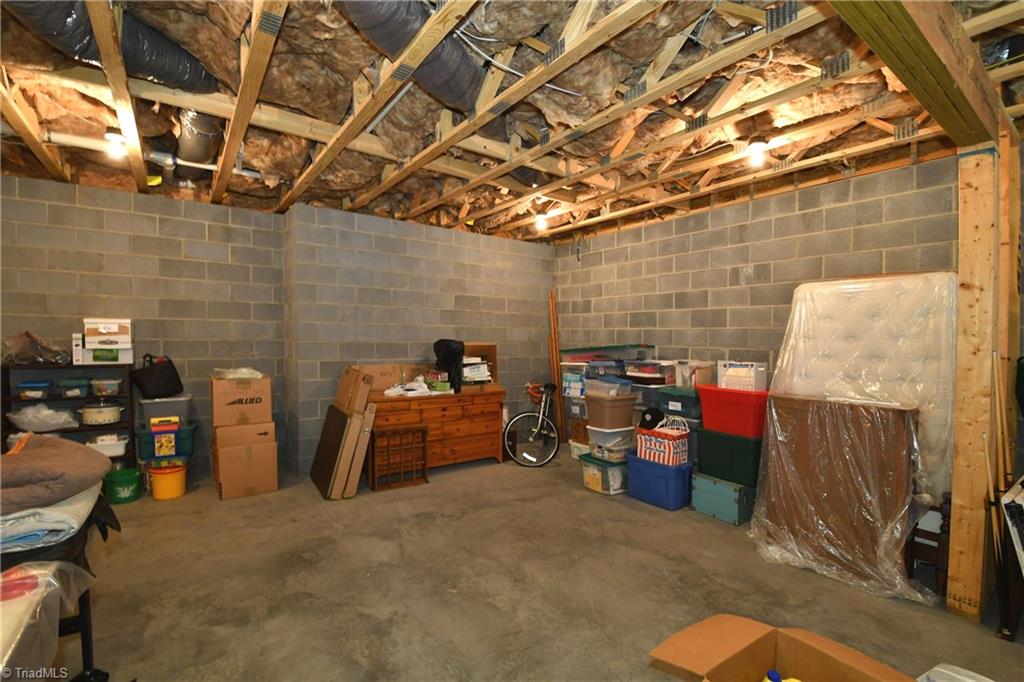121 Mountain Ridge Court King, NC 27021 - Photo 20 of 28 Gallery Image 20