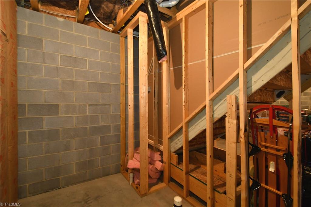 121 Mountain Ridge Court King, NC 27021 - Photo 21 of 28 Gallery Image 21