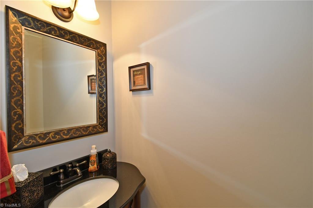121 Mountain Ridge Court King, NC 27021 - Photo 10 of 28 Gallery Image 10