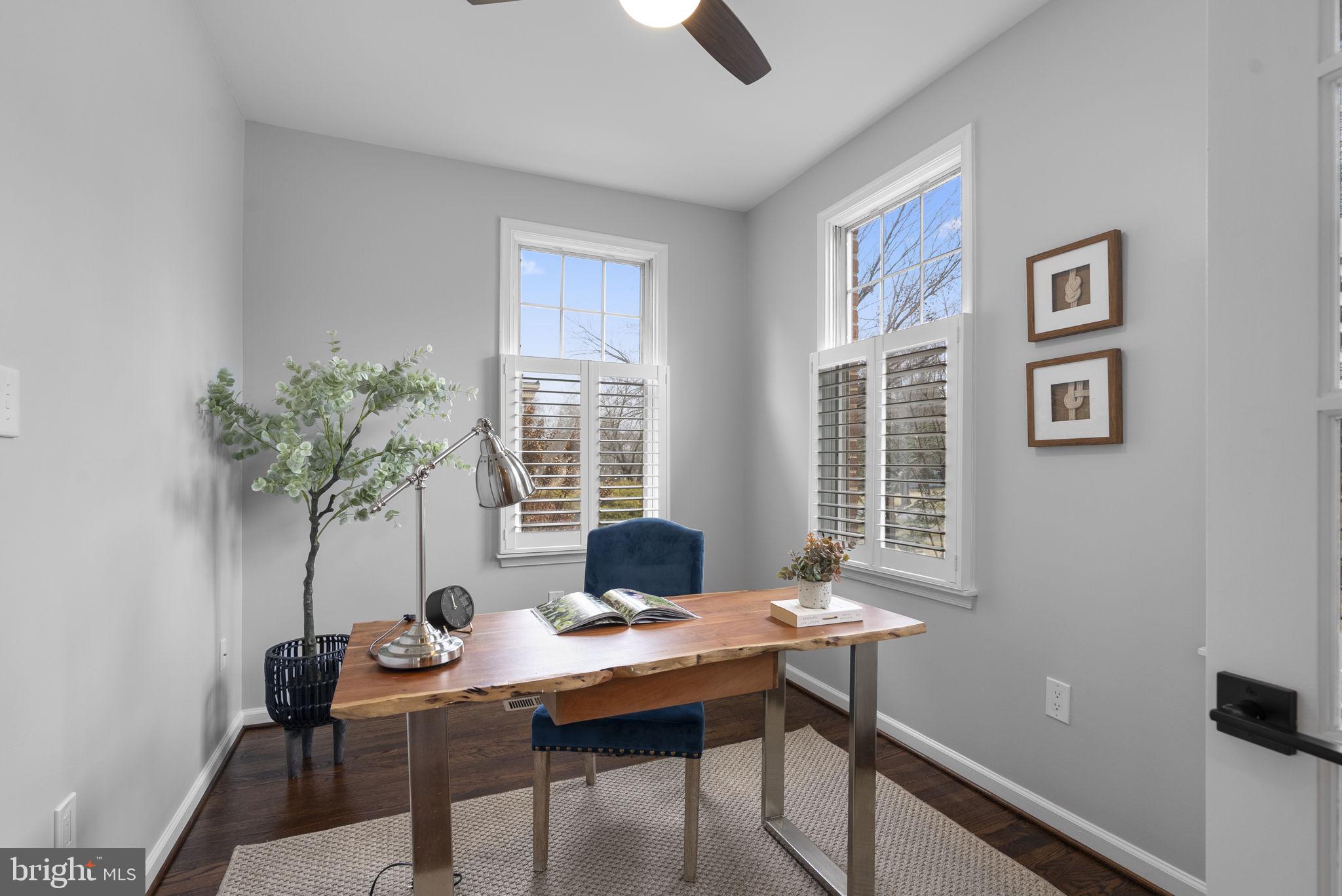 1100 South River Landing Road Edgewater, MD 21037 - Photo 15 of 53 Main level home office