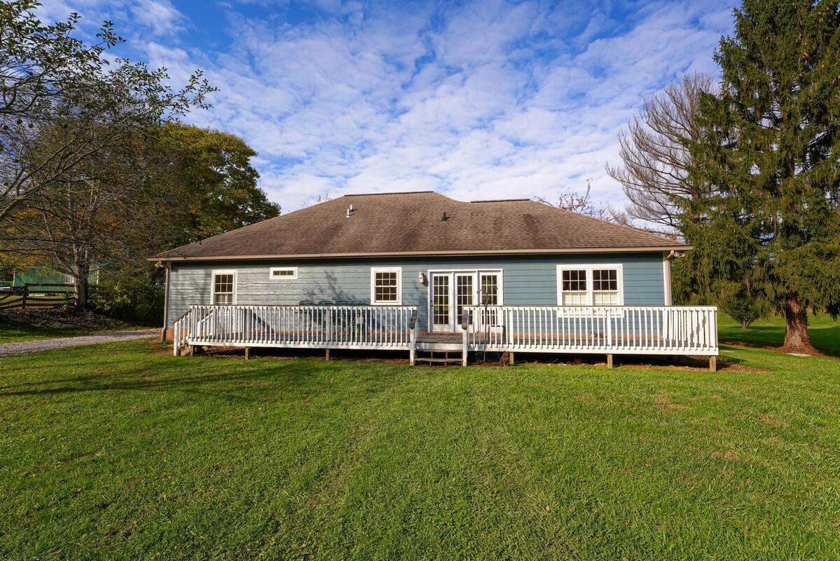 1845 Hamburg Road Southwest Lancaster, OH 43130 - Photo 4 of 48 Gallery Image 4