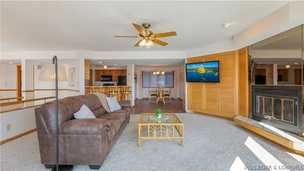 $349,900 | 32 Cedar Court, Unit 1B, Lake Ozark, MO 65049