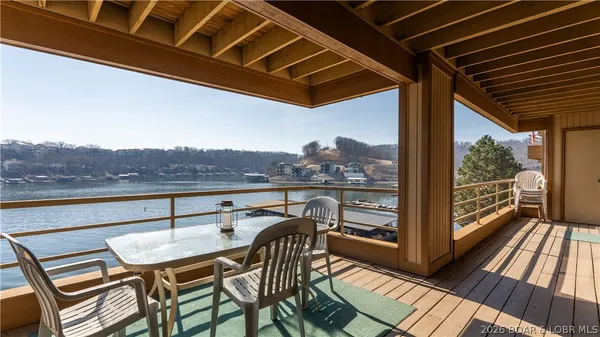 $349,900 | 32 Cedar Court, Unit 1B, Lake Ozark, MO 65049