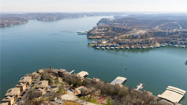 $349,900 | 32 Cedar Court, Unit 1B, Lake Ozark, MO 65049