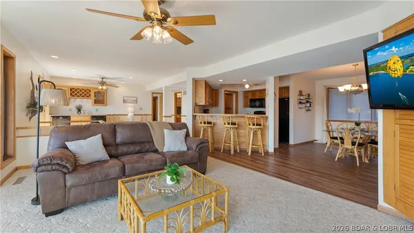 $349,900 | 32 Cedar Court, Unit 1B, Lake Ozark, MO 65049