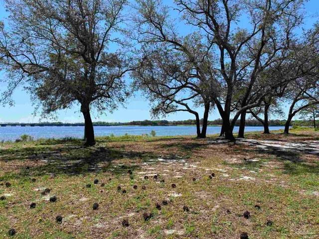 $449,000 | 213 Southeast Baublits Drive, Pensacola, FL 32507