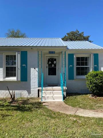 $449,000 | 213 Southeast Baublits Drive, Pensacola, FL 32507