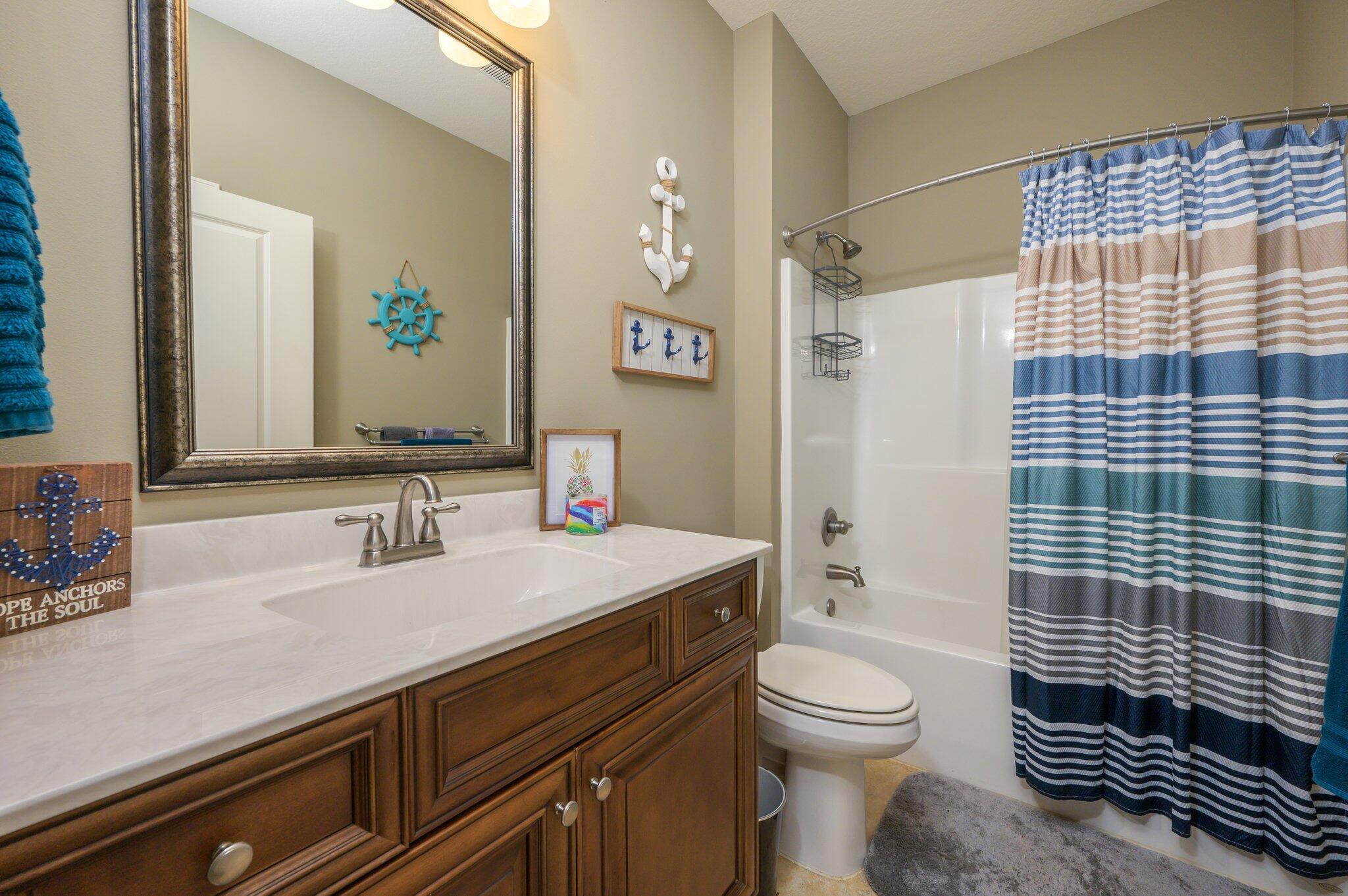 418 Westminster Road Fort Walton Beach, FL 32547 - Photo 27 of 37 33-web-or-mls-418 Westminster Rd-29