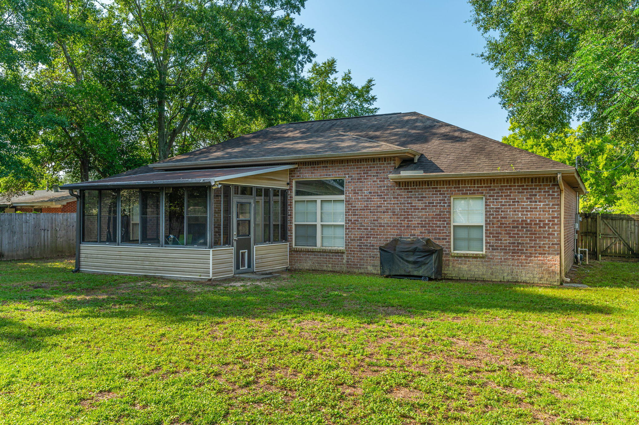 418 Westminster Road Fort Walton Beach, FL 32547 - Photo 36 of 37 44-web-or-mls-418 Westminster Rd Exterio