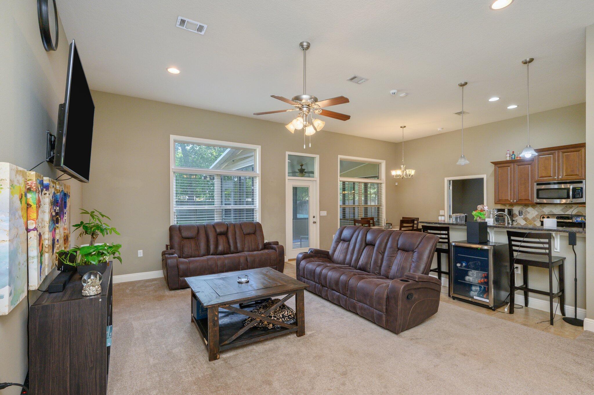 418 Westminster Road Fort Walton Beach, FL 32547 - Photo 4 of 37 6-web-or-mls-418 Westminster Rd-02