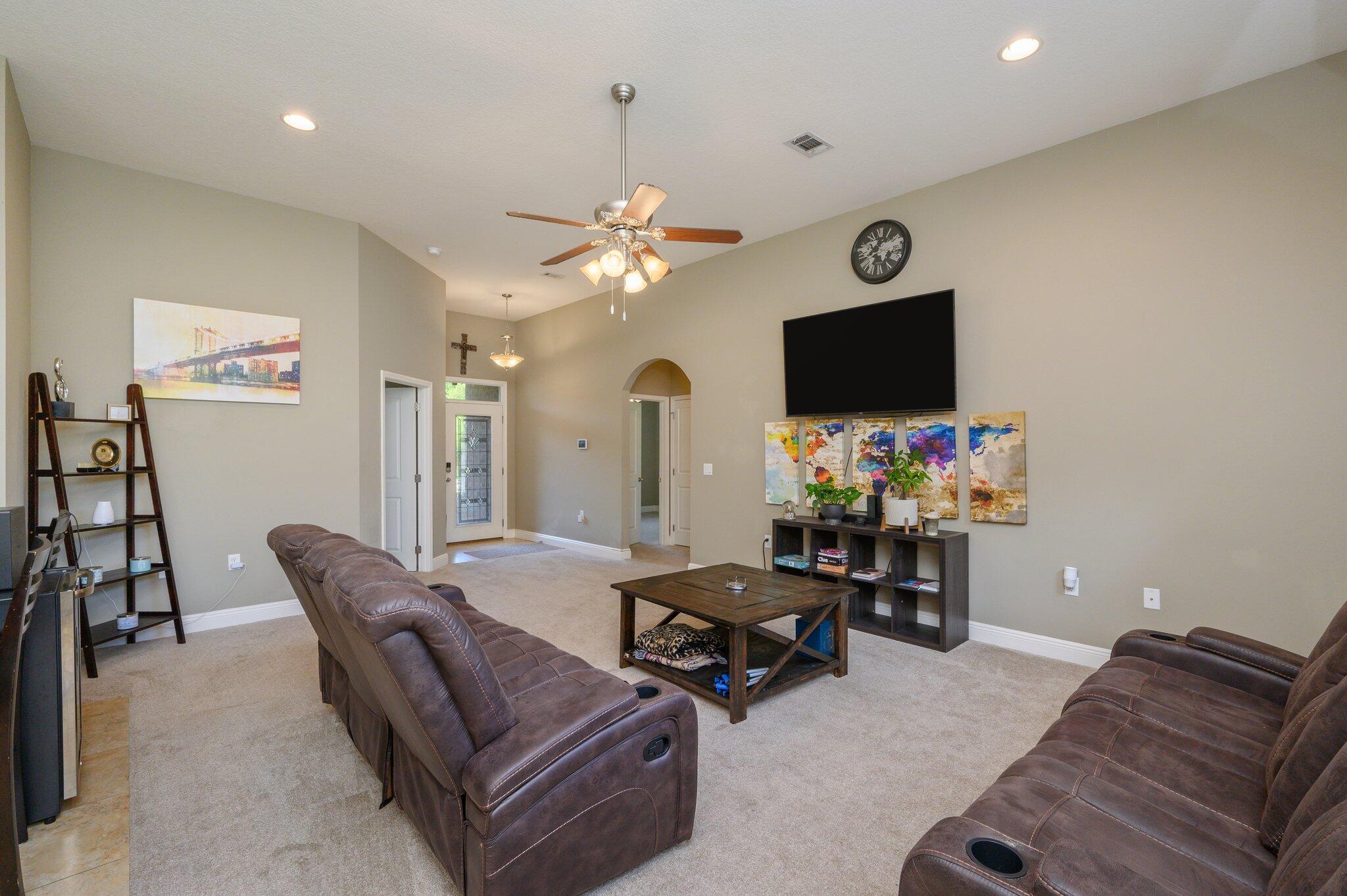 418 Westminster Road Fort Walton Beach, FL 32547 - Photo 6 of 37 8-web-or-mls-418 Westminster Rd-04