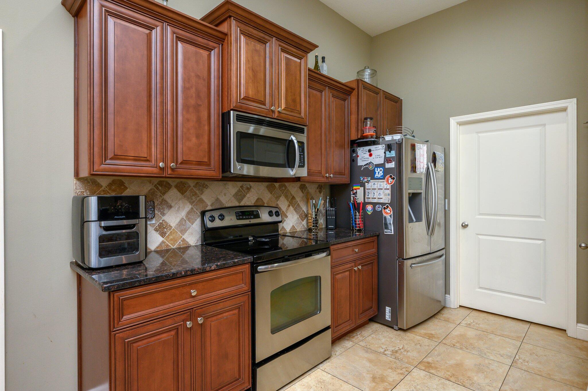 418 Westminster Road Fort Walton Beach, FL 32547 - Photo 10 of 37 13-web-or-mls-418 Westminster Rd-09