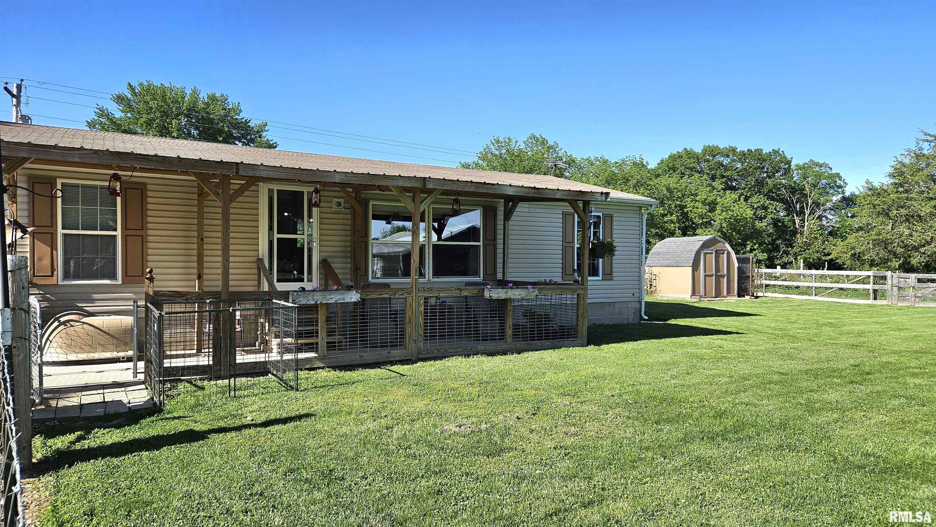25721 North Dogpatch Road Ellisville, IL 61431 - Photo 3 of 52