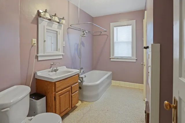 $239,900 | 521 2nd Street Northwest, Faribault, MN 55021