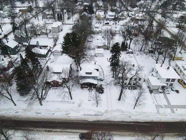 $239,900 | 521 2nd Street Northwest, Faribault, MN 55021