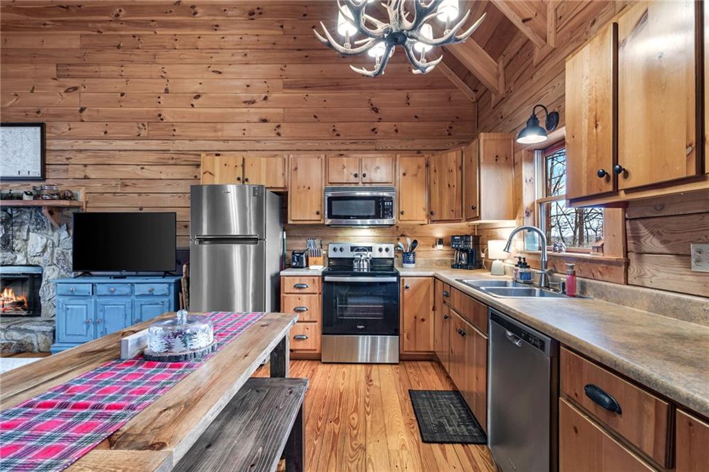 66 Garfield Drive Ellijay, GA 30540 - Photo 23 of 53