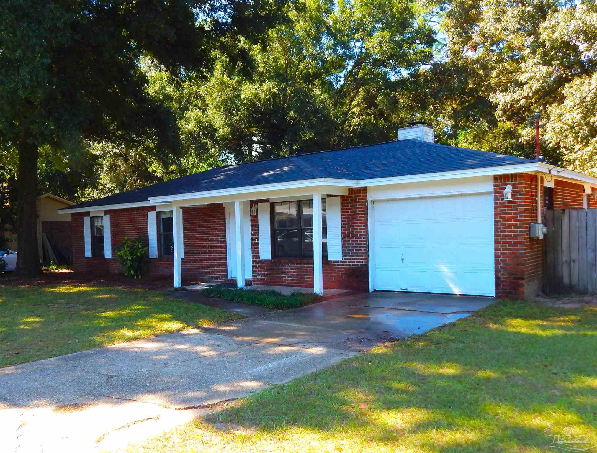 6551 Bellview Pines Road Pensacola, FL 32526 - Photo 3 of 24 Gallery Image 3