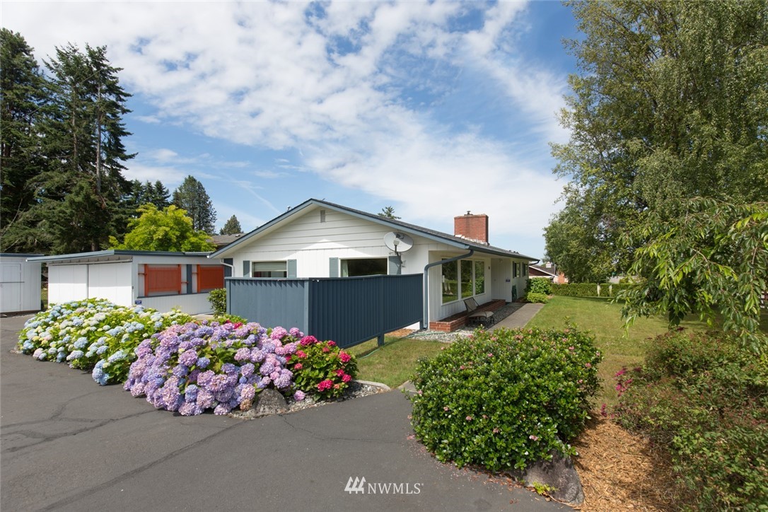 924 South Golf Course Road Port Angeles, WA 98362 - Photo 1 of 21 Gallery Image 1