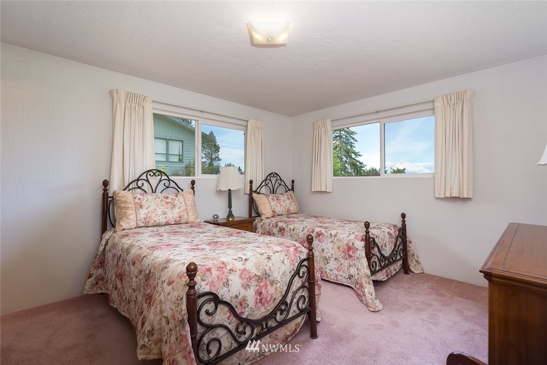 924 South Golf Course Road Port Angeles, WA 98362 - Photo 15 of 21 Gallery Image 15