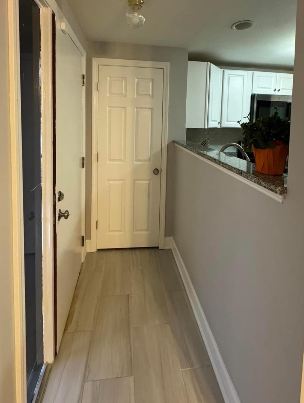 1 Clinton Court, Unit 1 Merrimack, NH 03054 - Photo 13 of 17