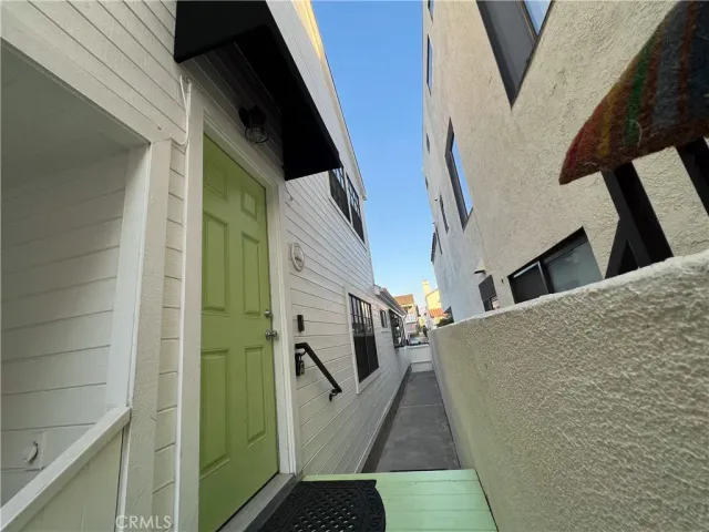 a view of an entryway