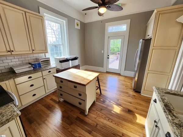 $5,084 | 312 South Main Street, Simpsonville, SC 29681