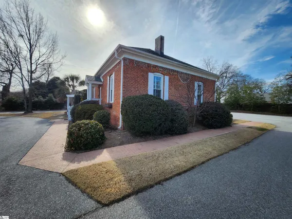 $5,084 | 312 South Main Street, Simpsonville, SC 29681