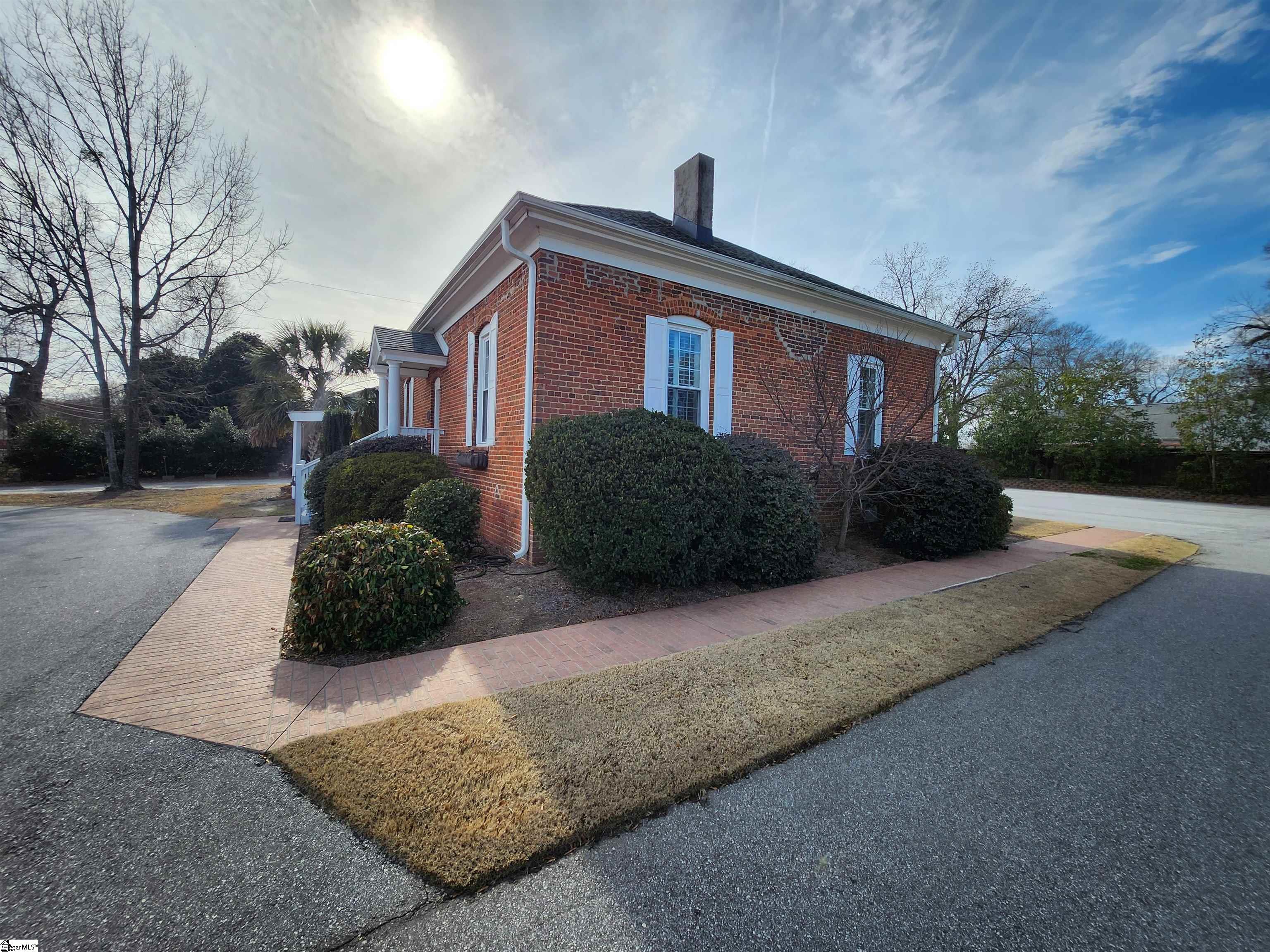 312 South Main Street Simpsonville, SC 29681 - Photo 2 of 21