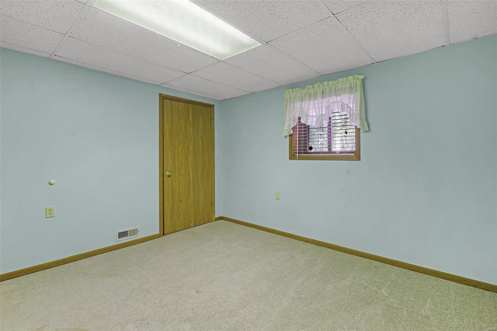 4178 Holt Road Wentzville, MO 63385 - Photo 23 of 38