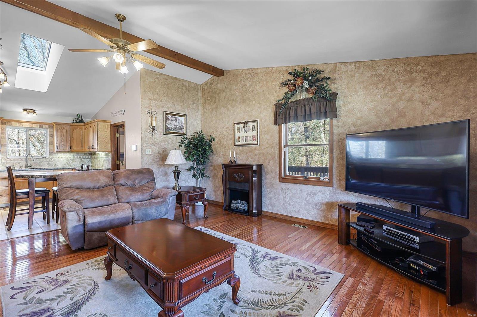 4178 Holt Road Wentzville, MO 63385 - Photo 6 of 38