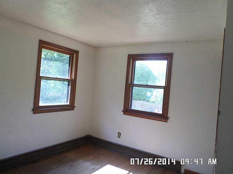 205 Town Farm Road Burrillville, RI 02859 - Photo 11 of 24 Living Room.