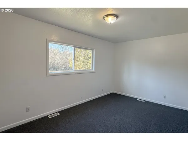 $499,900 | 4733 East Amazon Drive, Eugene, OR 97405