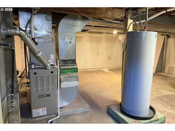 $499,900 | 4733 East Amazon Drive, Eugene, OR 97405