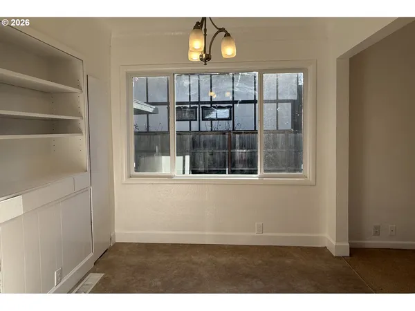 $499,900 | 4733 East Amazon Drive, Eugene, OR 97405