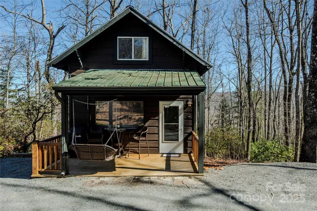 $1,590,000 | 156 Tarah Lane, Pisgah Forest, NC 28768