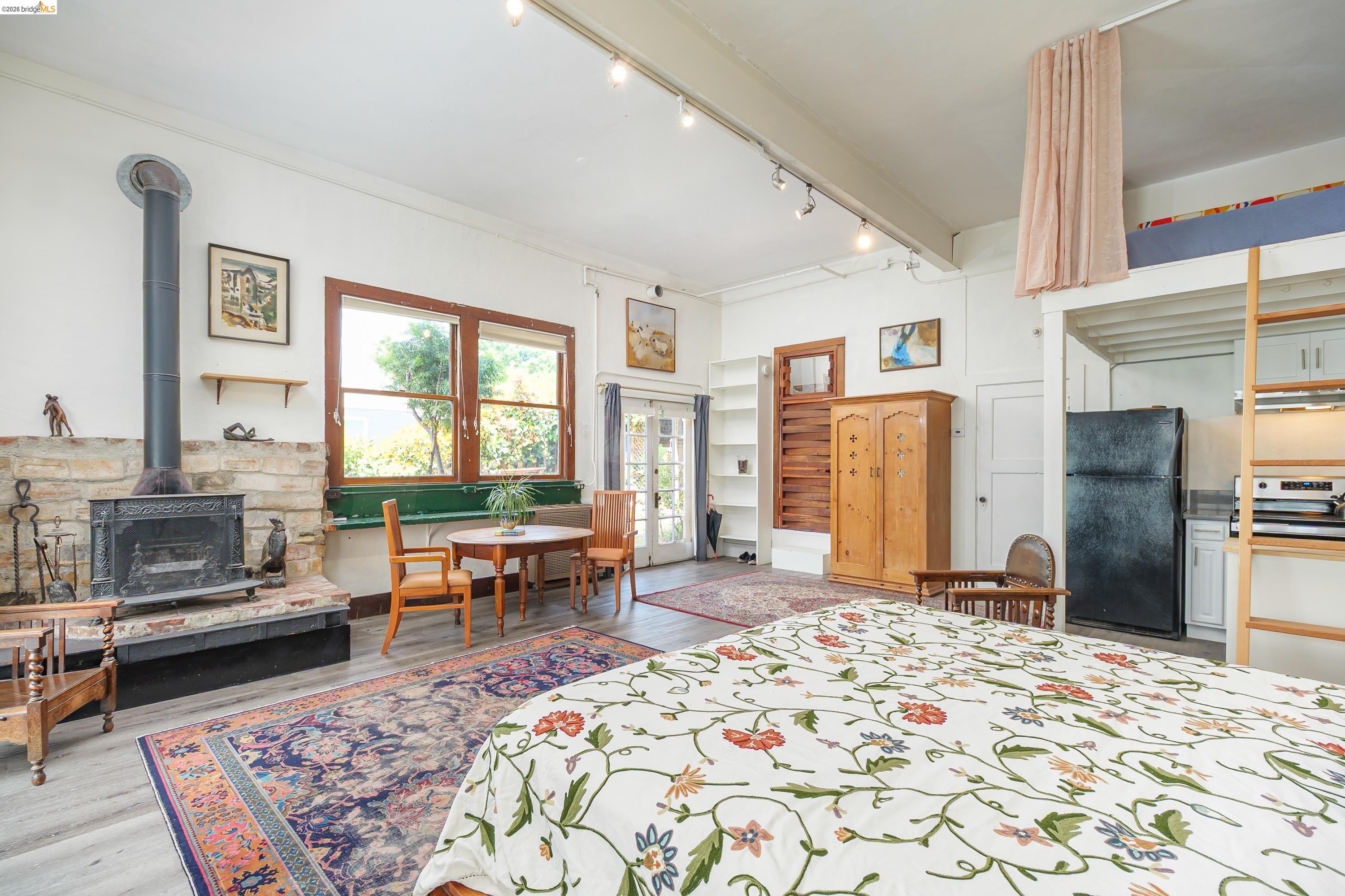 1735 Tenth Street Berkeley, CA 94710 - Photo 23 of 50