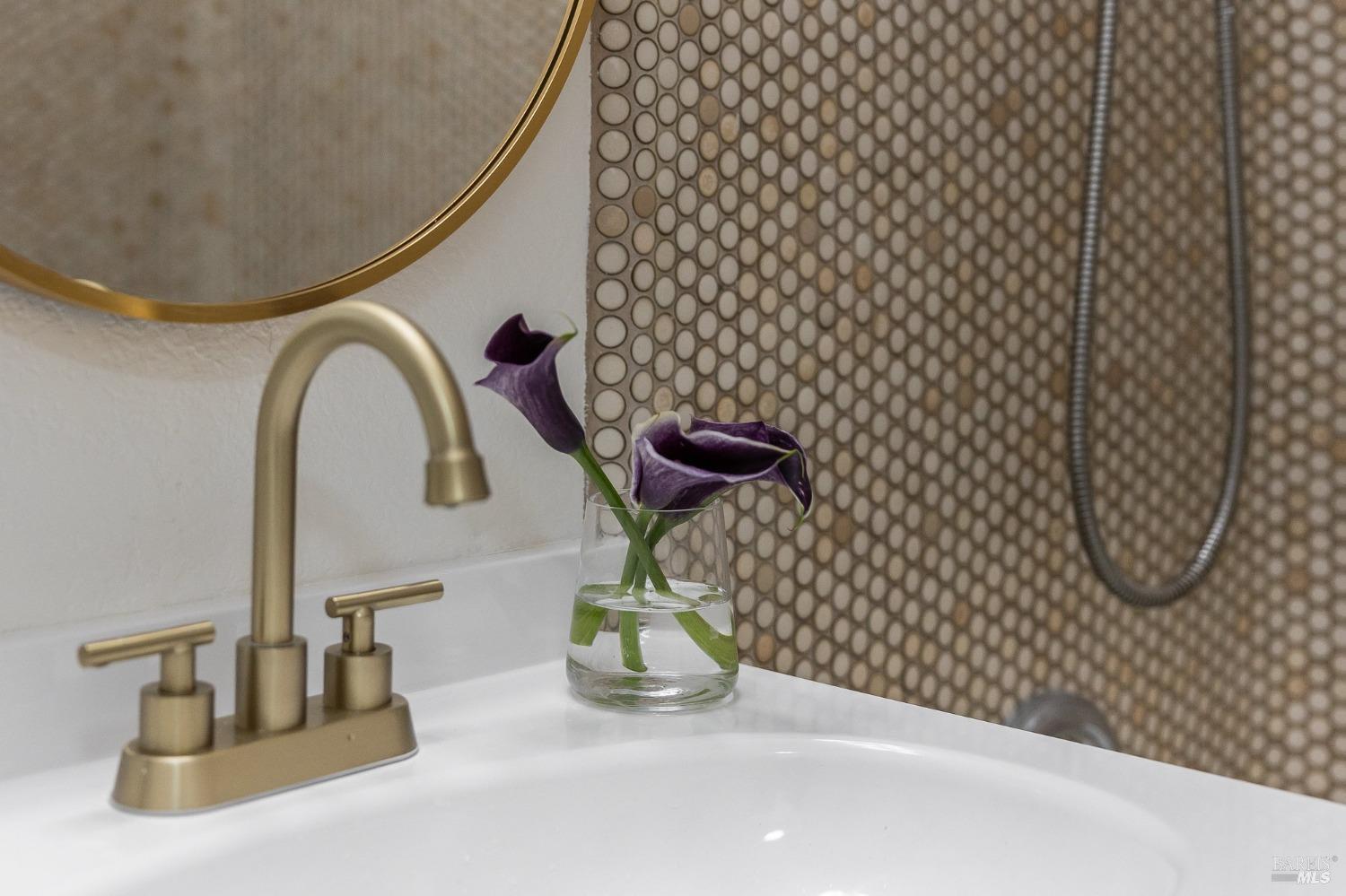 108 Stanford Way Sausalito, CA 94965 - Photo 31 of 43 a bathroom with a sink and a mirror