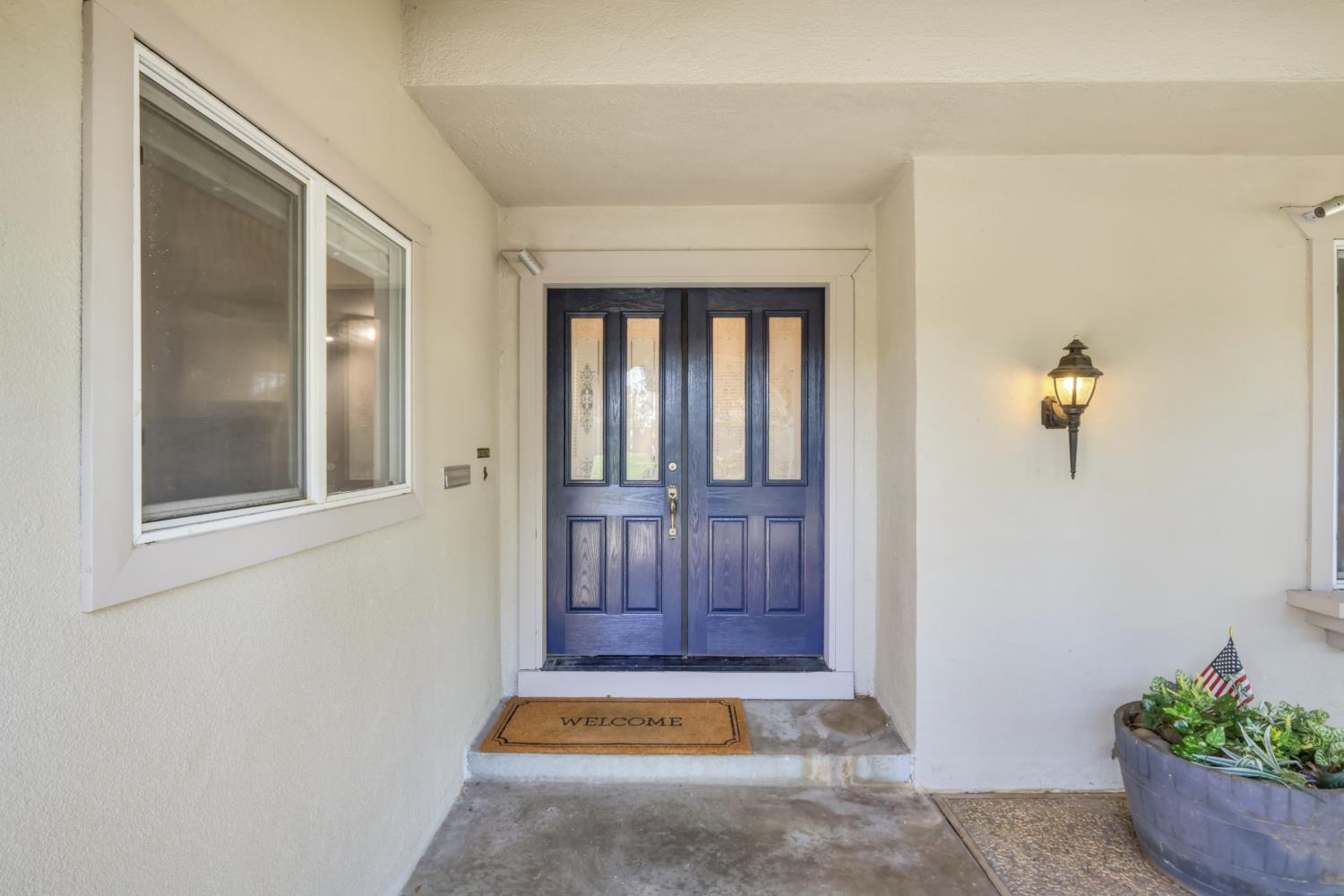 8112 Ruthwood Way Orangevale, CA 95662 - Photo 5 of 65 Gallery Image 5