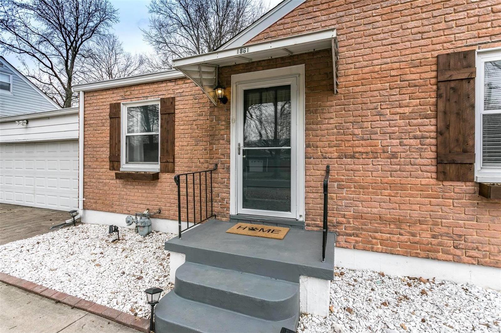 1861 Spring Avenue Granite City, IL 62040 - Photo 3 of 25 Gallery Image 3