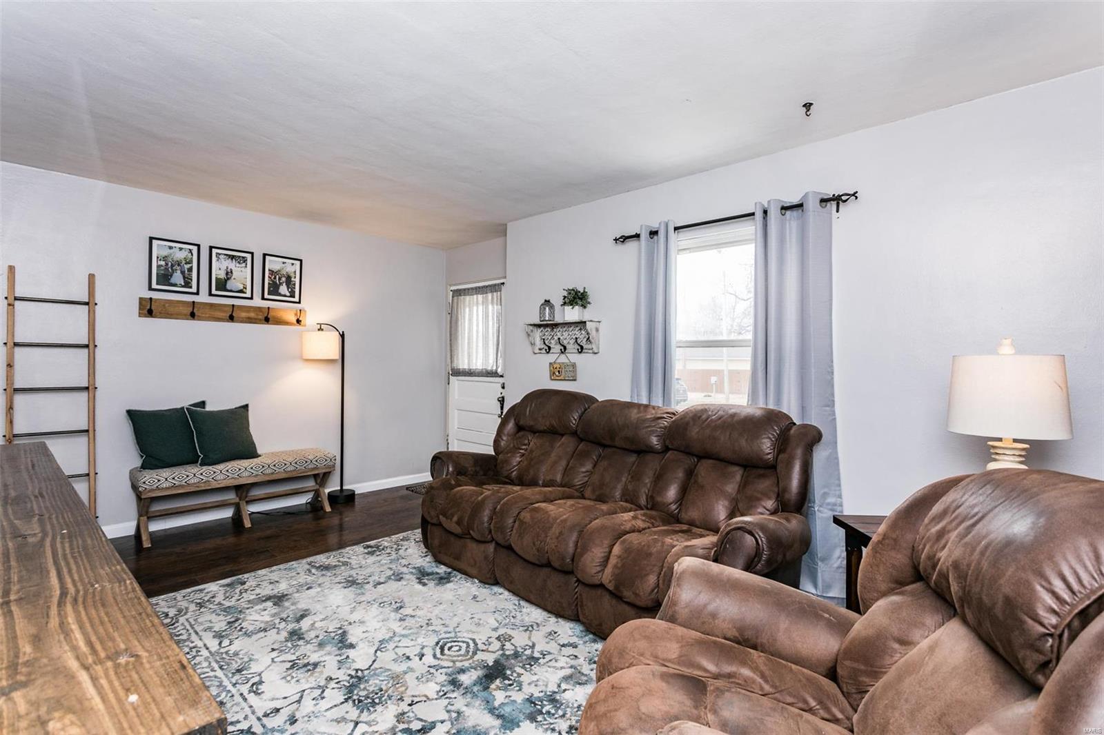 1861 Spring Avenue Granite City, IL 62040 - Photo 7 of 25 Gallery Image 7