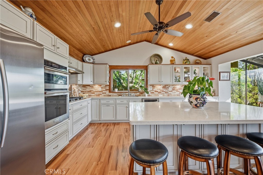 17372 Greenridge Road Hidden Valley Lake, CA 95467 - Photo 17 of 68