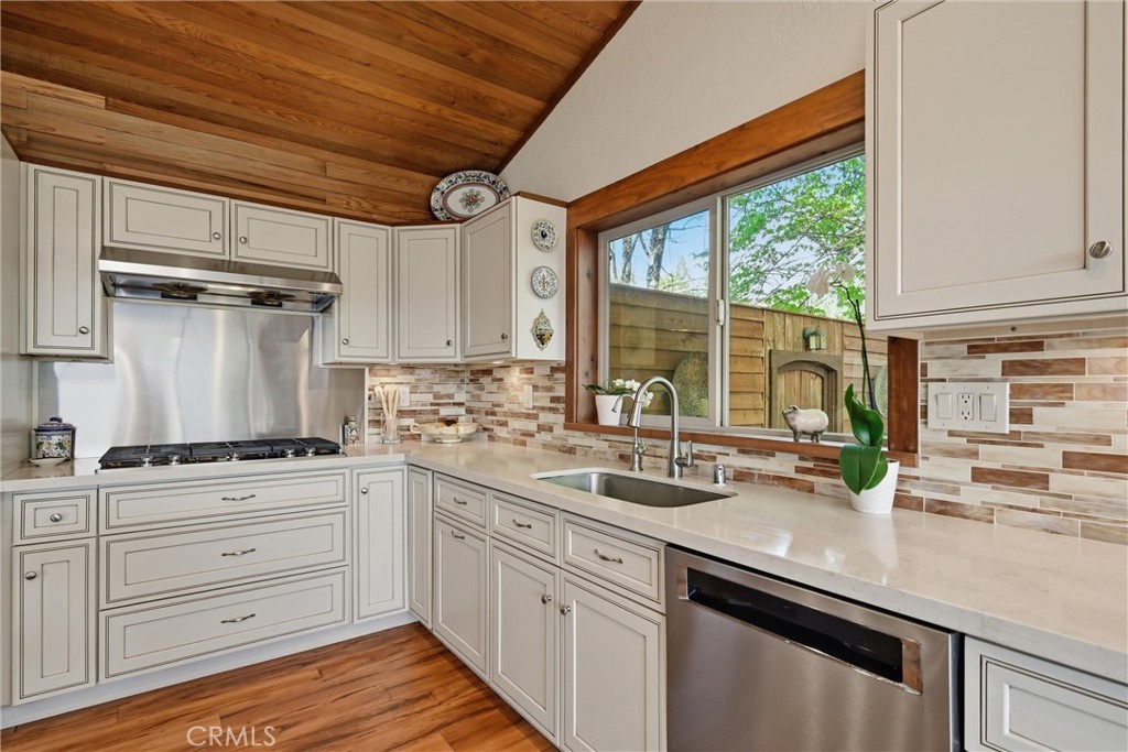 17372 Greenridge Road Hidden Valley Lake, CA 95467 - Photo 20 of 68