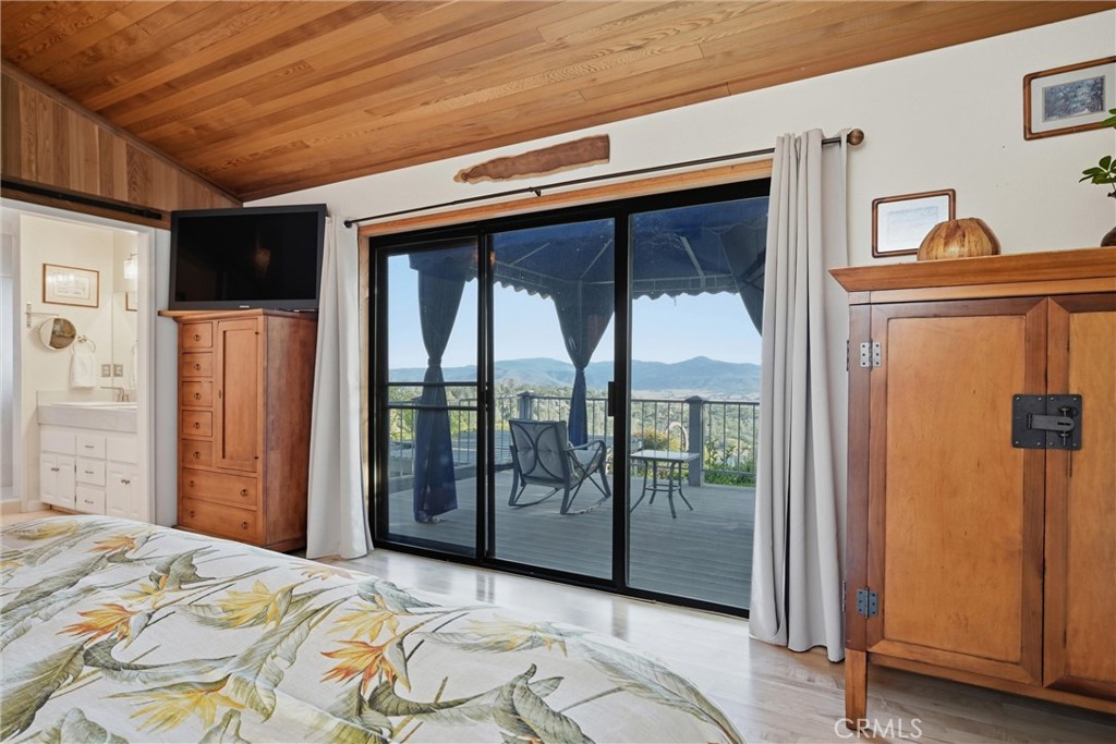 17372 Greenridge Road Hidden Valley Lake, CA 95467 - Photo 30 of 68