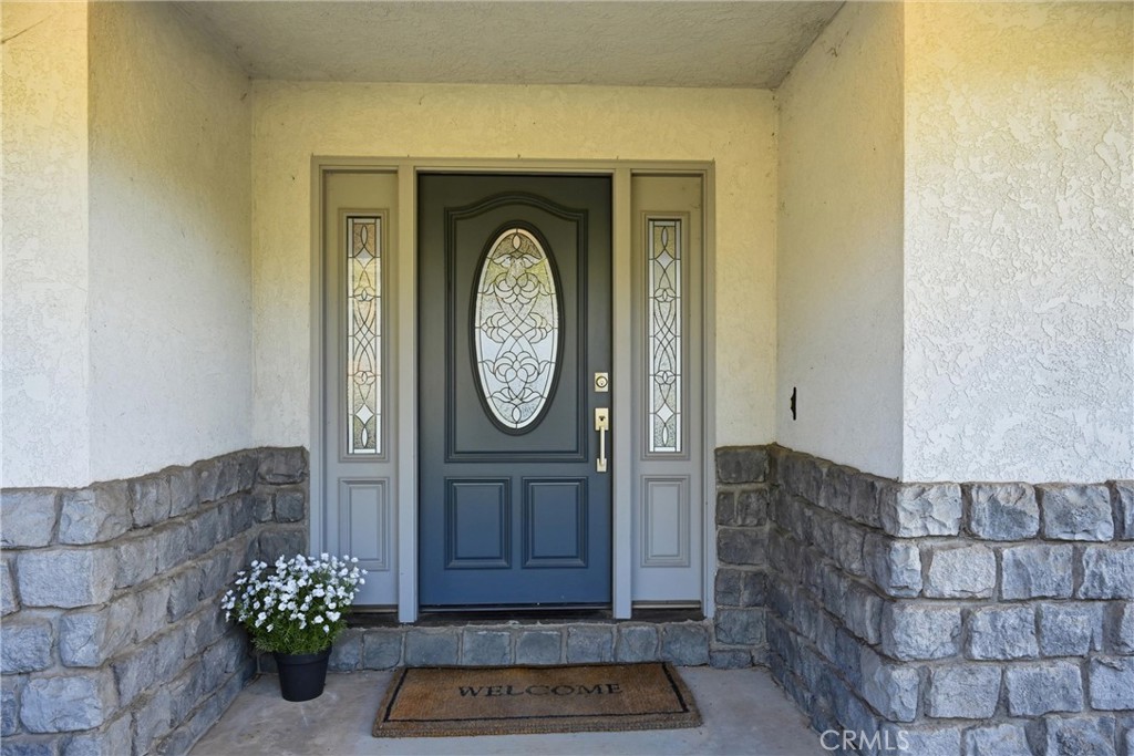 17372 Greenridge Road Hidden Valley Lake, CA 95467 - Photo 9 of 68