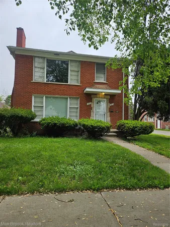 $1,100 | 404 West Golden, Highland Park, MI 48203